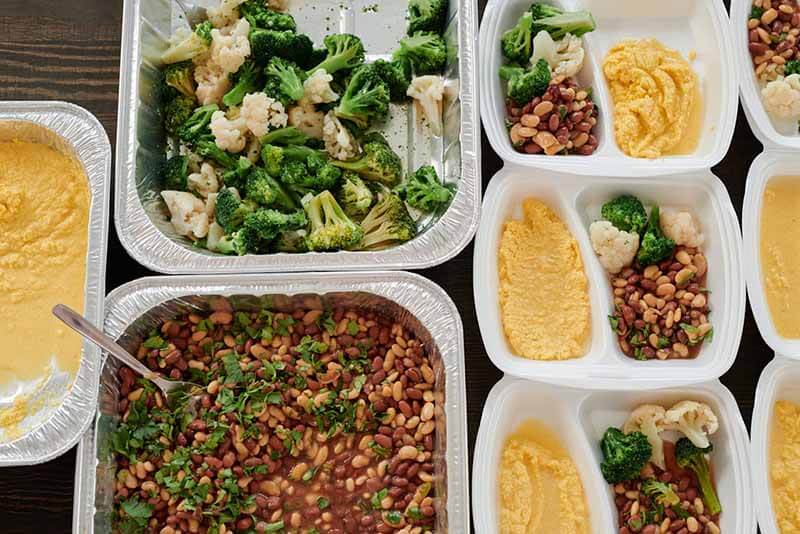 Factors to Consider When Choosing Disposable Food Containers